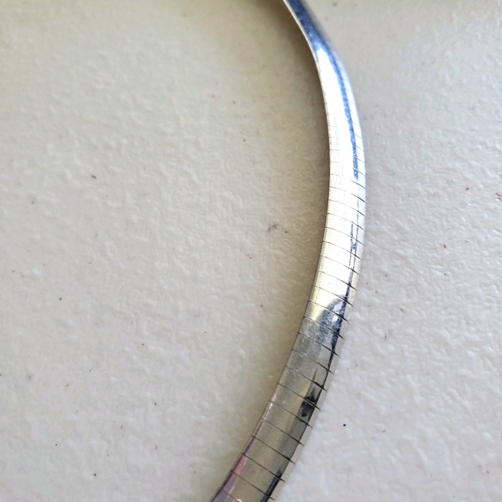 Necklace - Picture 3 of 7